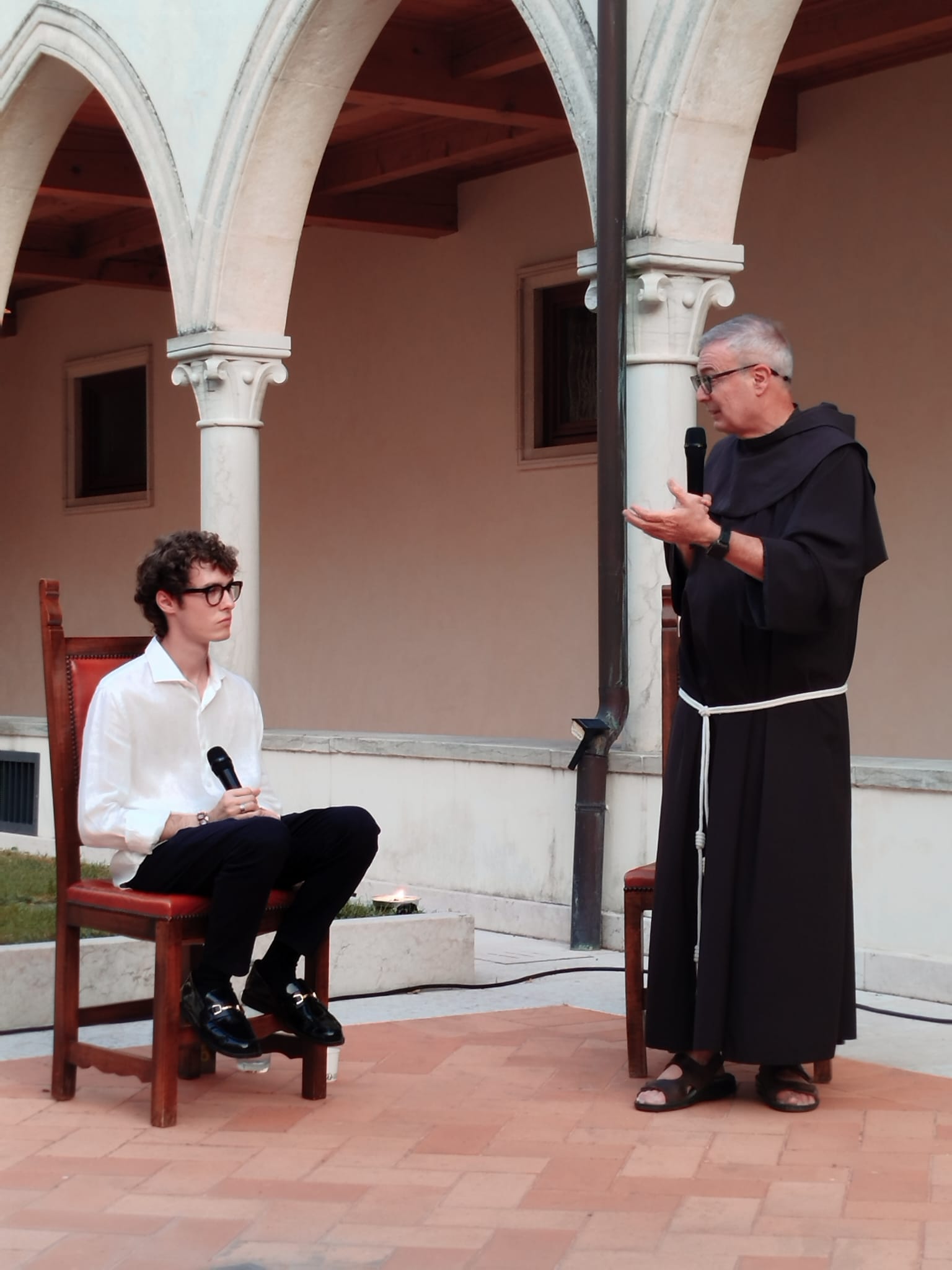 Dialogo e domande durante la presentazione